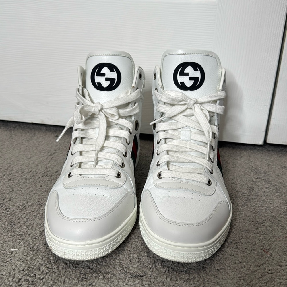 Gucci Casual Tie High top Casual Sneakers in White (US Men 8)